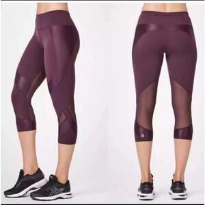 SWEATY BETTY The Power 7/8 Leggings plum purple mesh zip pocket Sz XS
